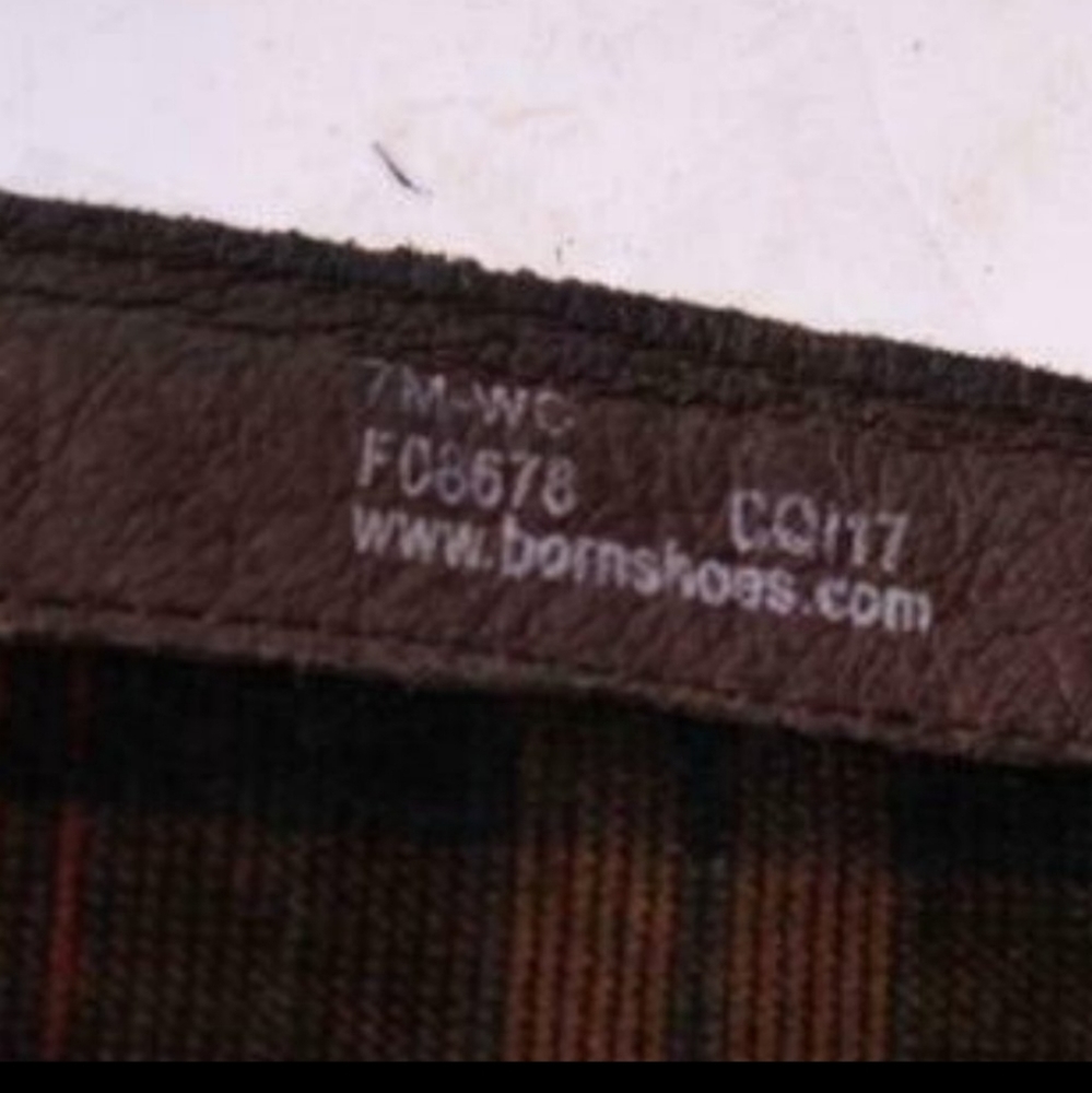 Born Poly boots tall distressed Lrg Calf